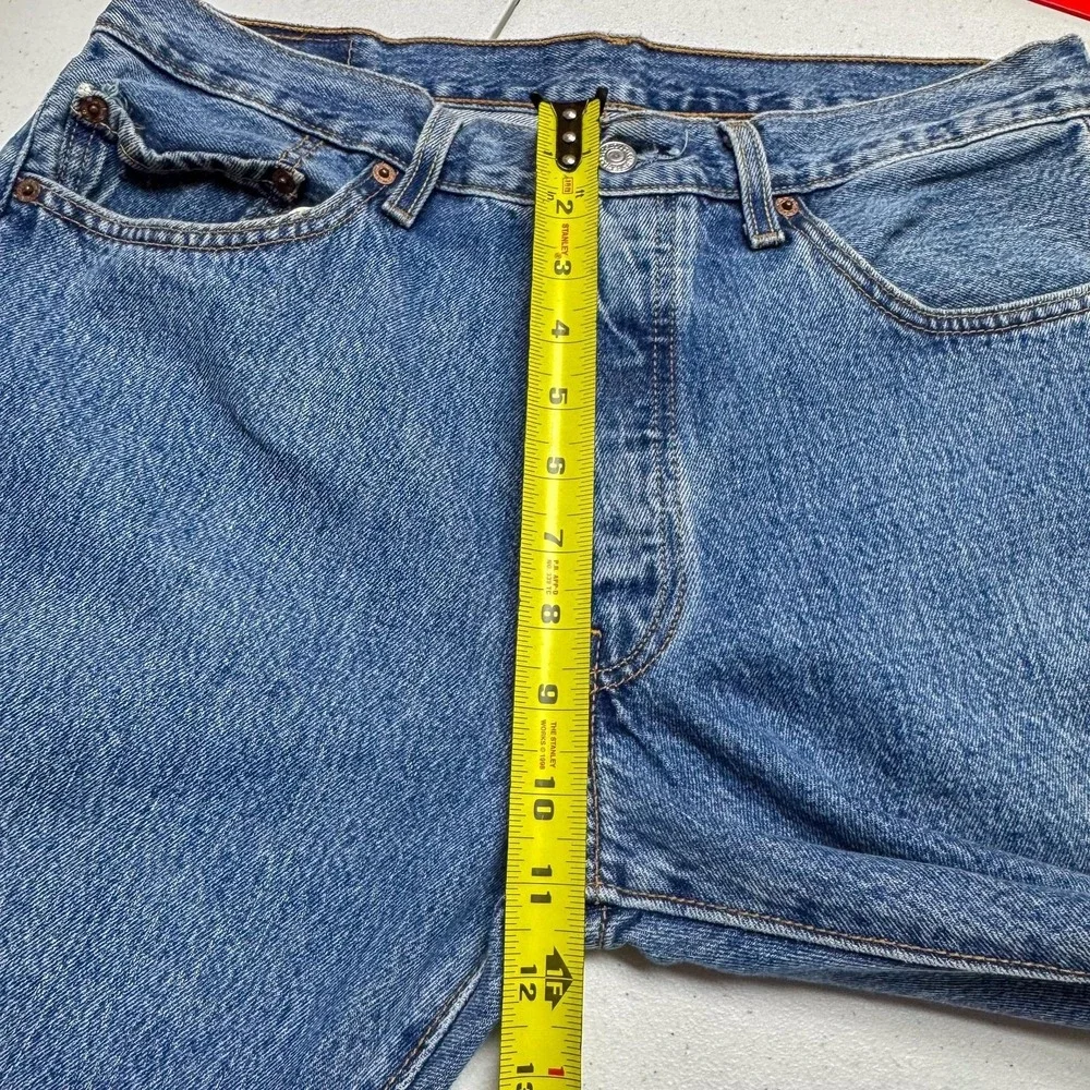 Levis 501 Jeans Mens 34 Blue Medium‎ Wash Straight Button Fly Denim Fits 34x29